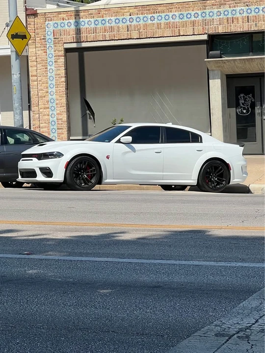 2022 Dodge Charger SRT Hellcat 7th Gen - Image 4 of 6
