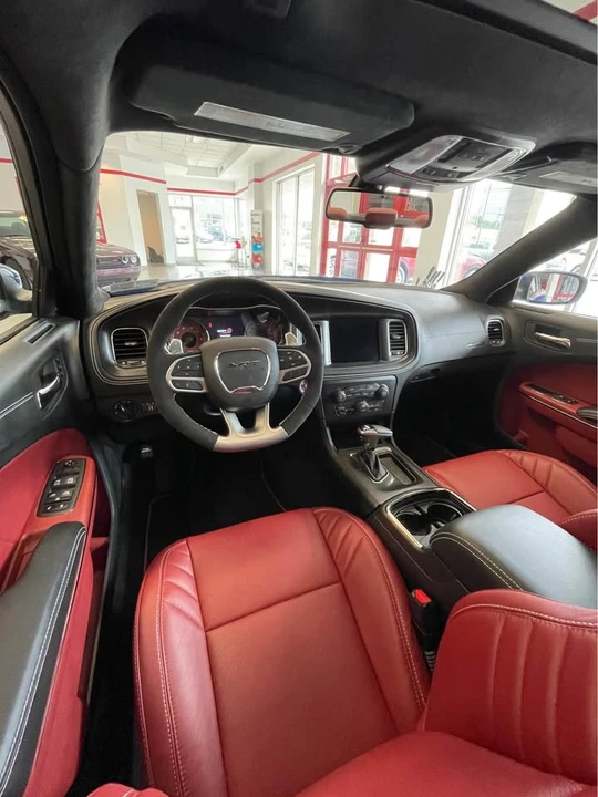 2022 Dodge Charger SRT Hellcat 7th Gen - Image 13 of 17