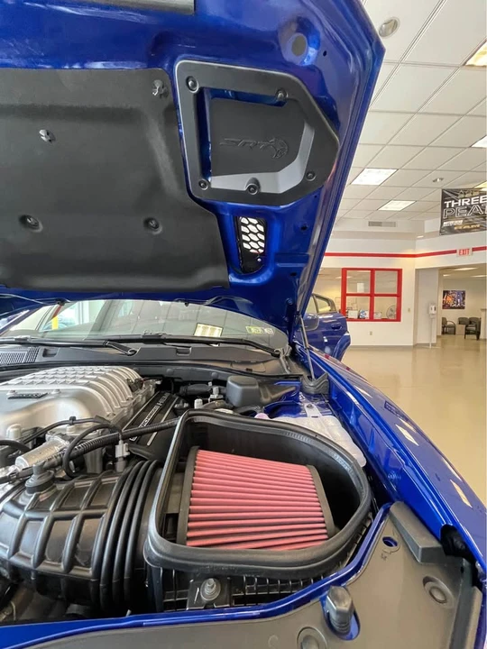 2022 Dodge Charger SRT Hellcat 7th Gen - Image 11 of 17
