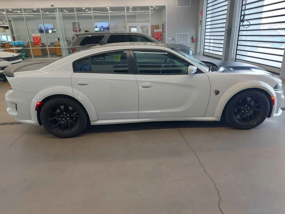 2022 Dodge Charger SRT Hellcat 7th Gen - Image 7 of 12
