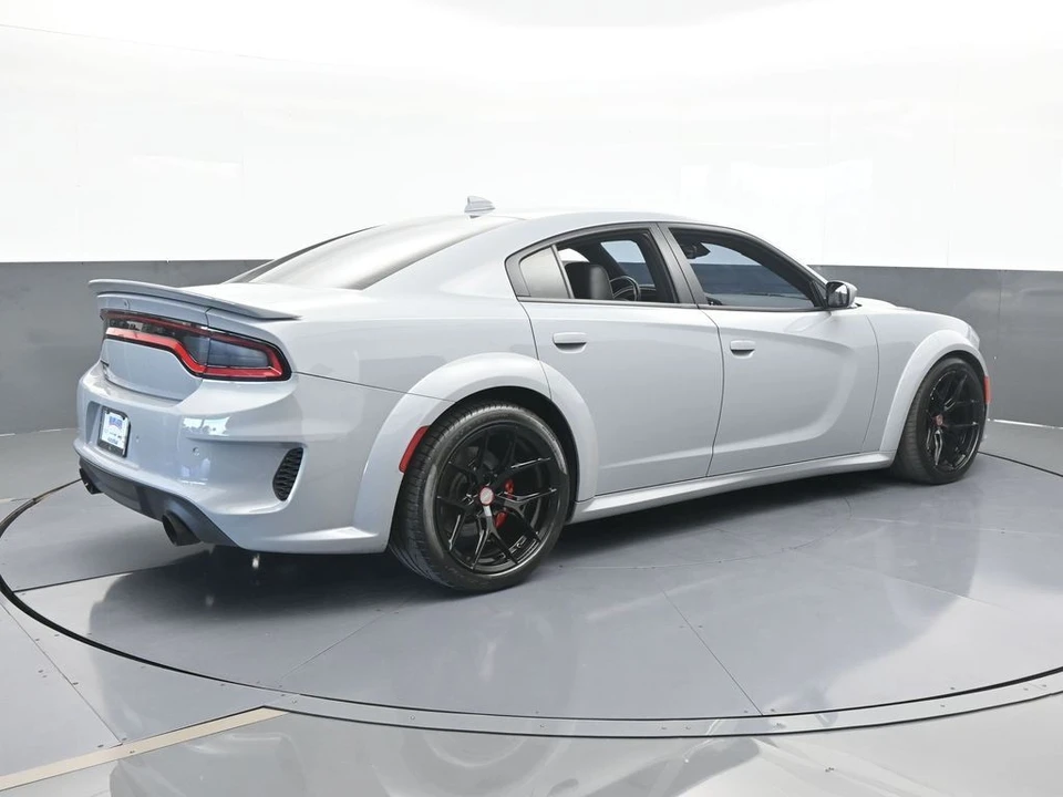 2022 Dodge Charger SRT Hellcat 7th Gen - Image 6 of 12