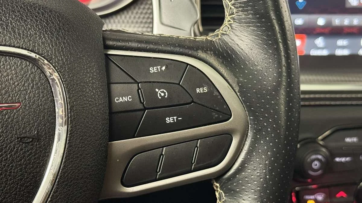 2022 Dodge Charger SRT Hellcat 7th Gen - Image 17 of 31
