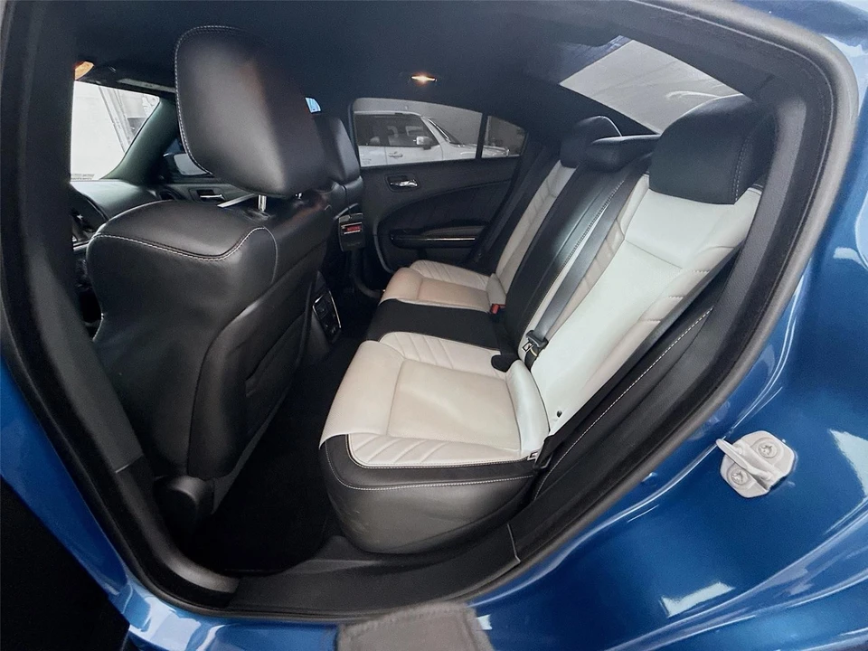 2022 Dodge Charger SRT Hellcat 7th Gen - Image 15 of 31