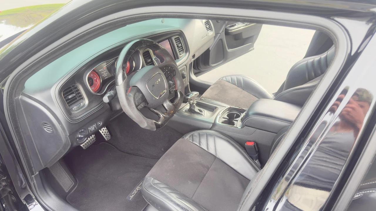 2022 Dodge Charger SRT Hellcat 7th Gen - Image 21 of 31