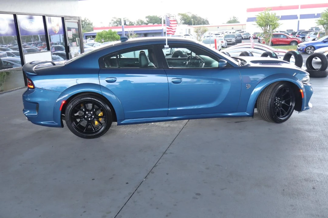 2022 Dodge Charger SRT Hellcat 7th Gen - Image 4 of 31