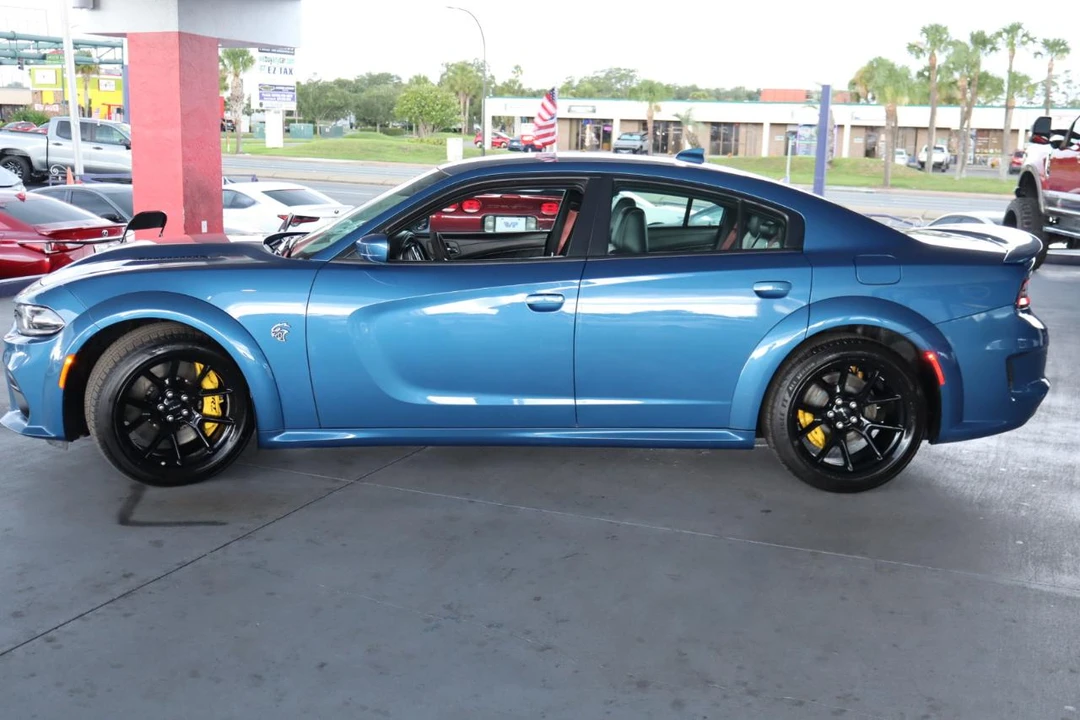 2022 Dodge Charger SRT Hellcat 7th Gen - Image 9 of 31