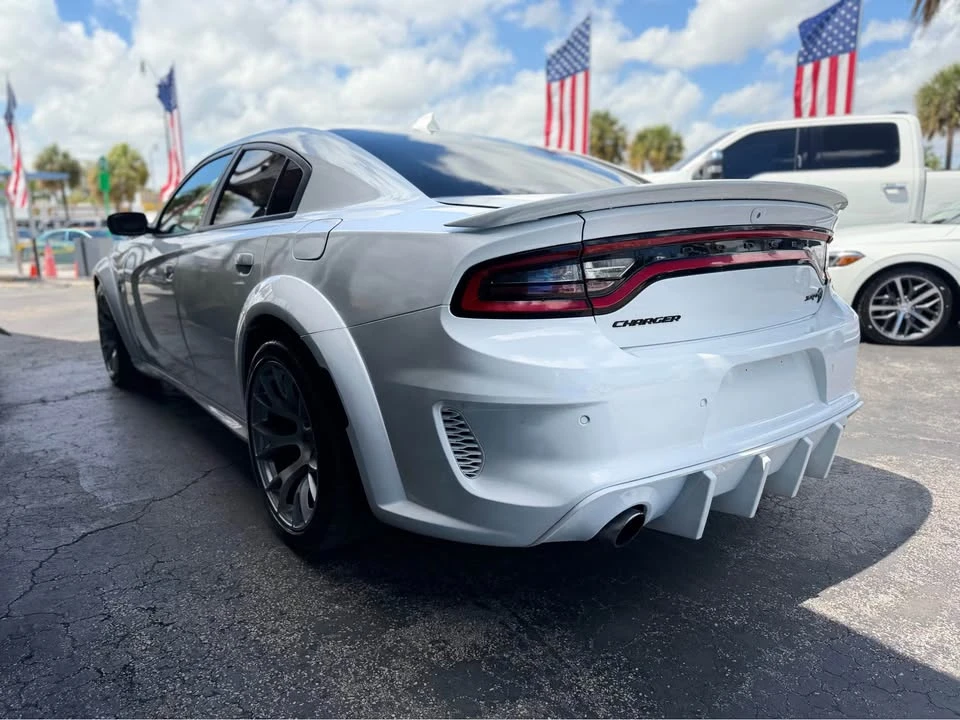 2022 Dodge Charger SRT Hellcat 7th Gen - Image 4 of 19