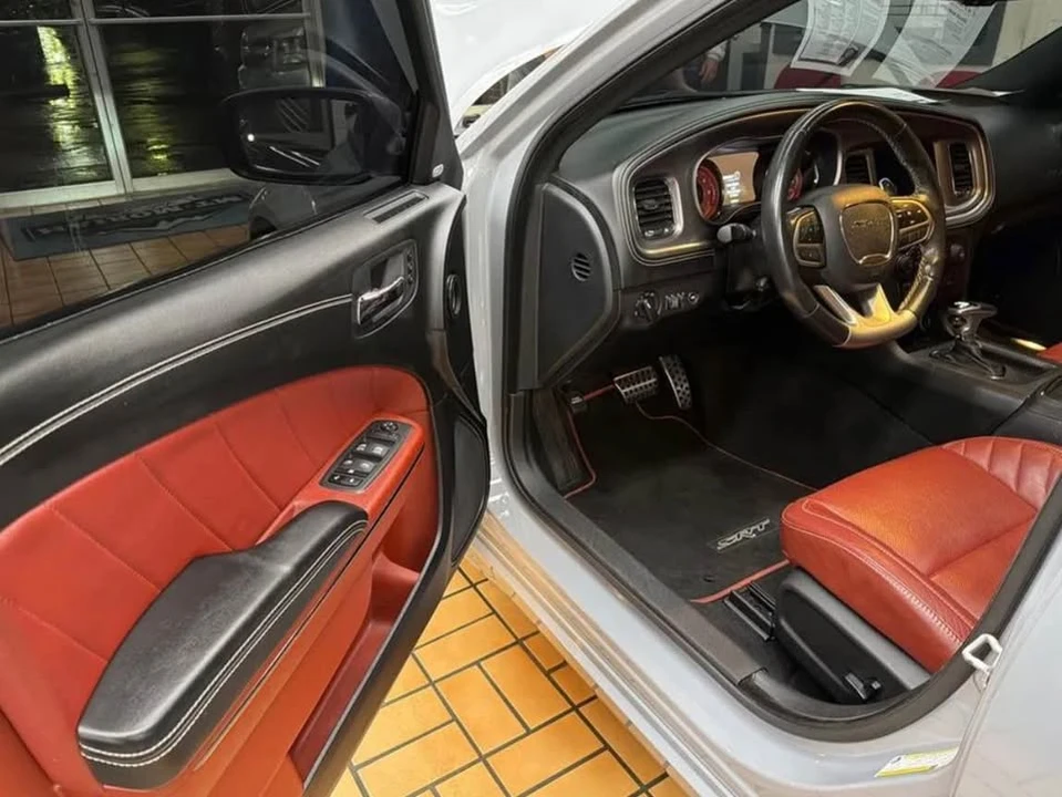 2022 Dodge Charger SRT Hellcat 7th Gen - Image 9 of 10