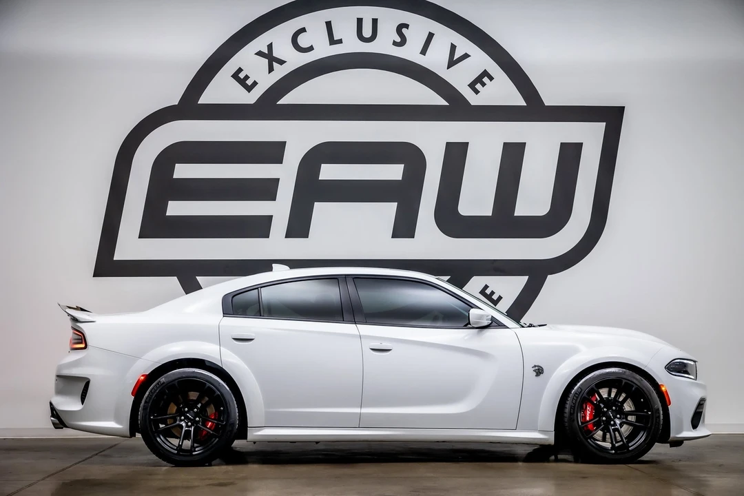 2022 Dodge Charger SRT Hellcat 7th Gen - Image 9 of 21