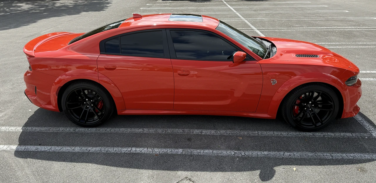 2022 Dodge Charger SRT Hellcat 7th Gen - Image 15 of 31
