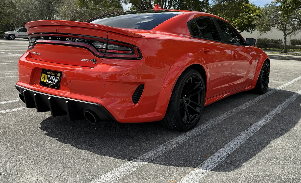 2022 Dodge Charger SRT Hellcat 7th Gen - Image 14 of 31