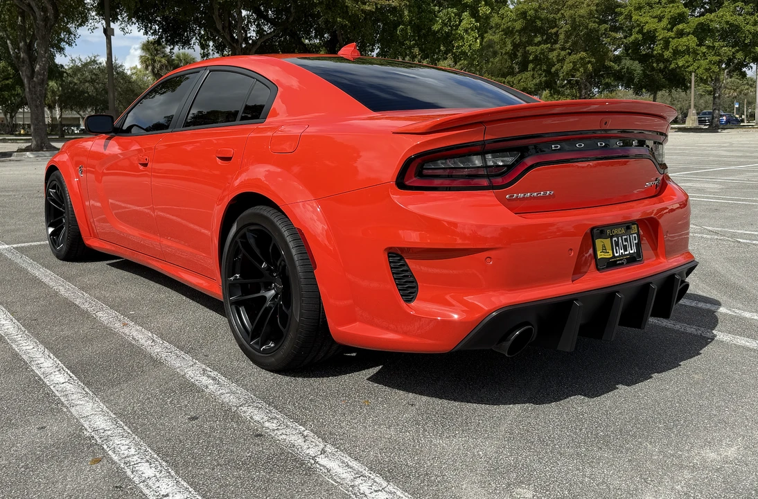 2022 Dodge Charger SRT Hellcat 7th Gen - Image 10 of 31