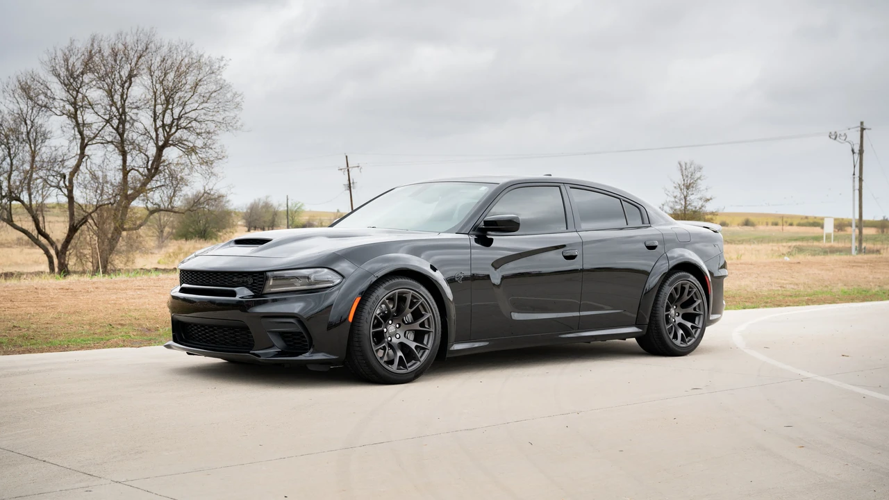 2022 Dodge Charger SRT Hellcat 7th Gen - Image 2 of 31