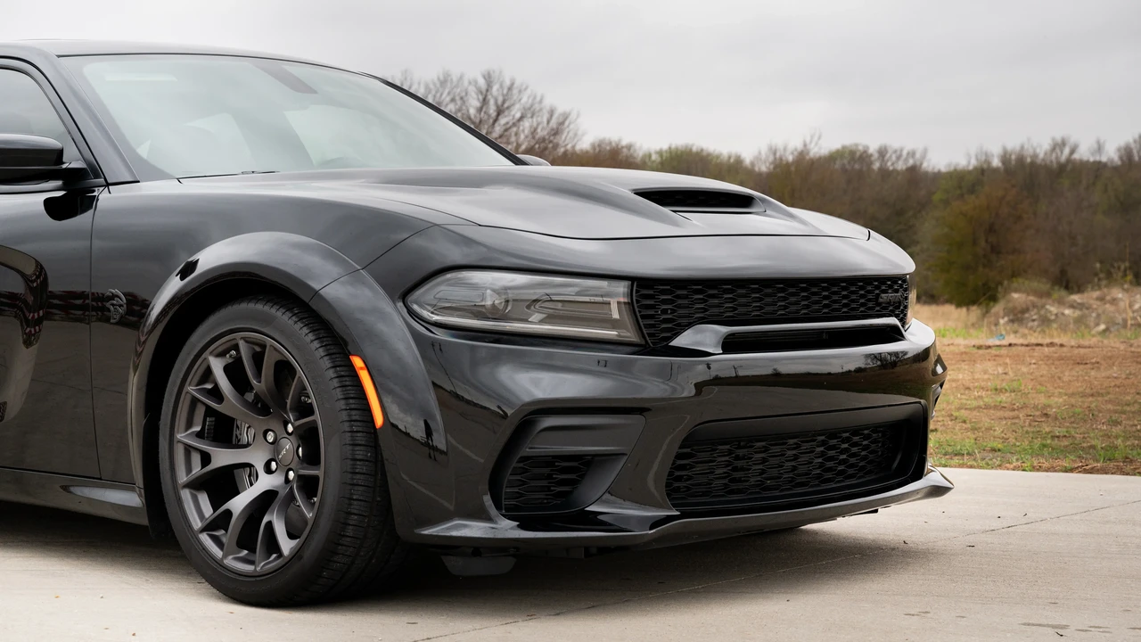 2022 Dodge Charger SRT Hellcat 7th Gen - Image 14 of 31
