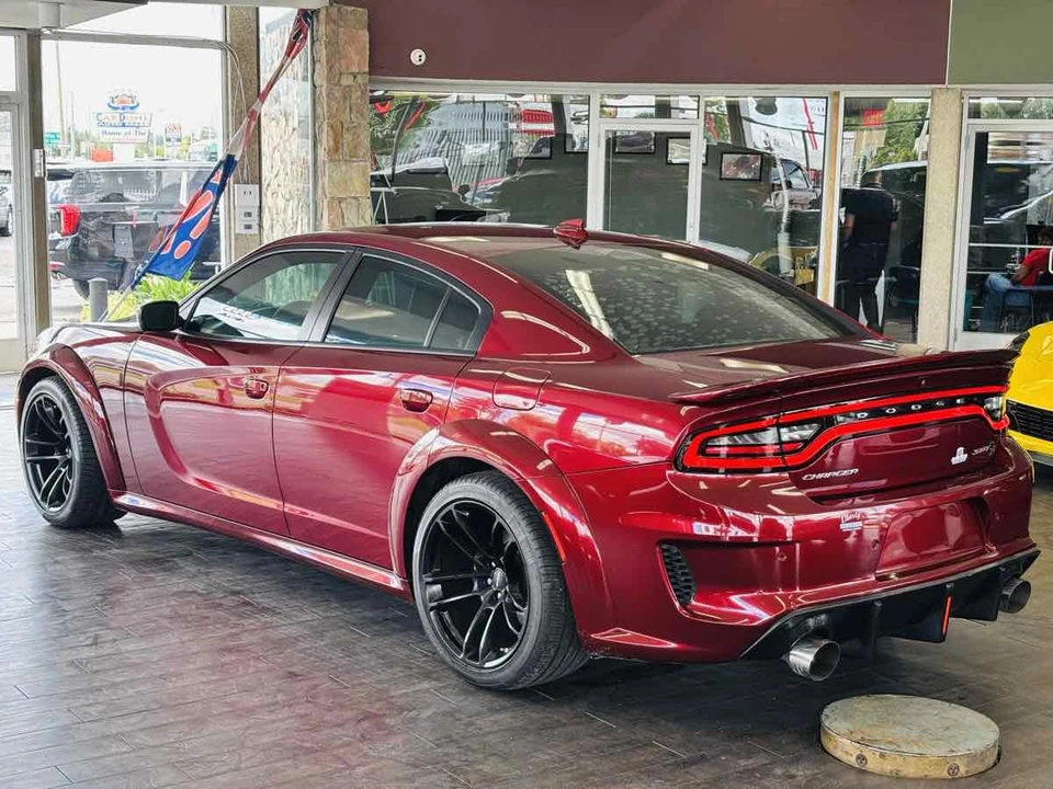 2022 Dodge Charger SRT Hellcat 7th Gen - Image 13 of 31