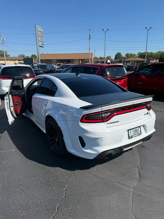 2022 Dodge Charger SRT Hellcat 7th Gen - Image 4 of 11