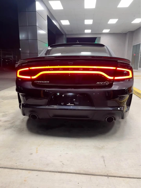 2022 Dodge Charger SRT Hellcat 7th Gen - Image 4 of 10