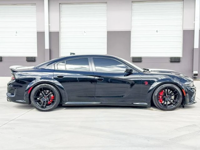 2022 Dodge Charger SRT Hellcat 7th Gen - Image 7 of 21