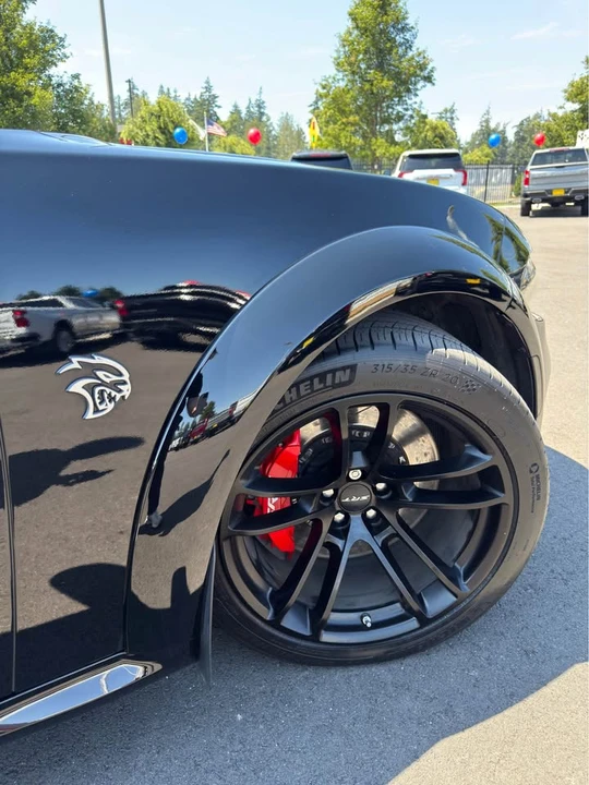 2022 Dodge Charger SRT Hellcat 7th Gen - Image 14 of 17