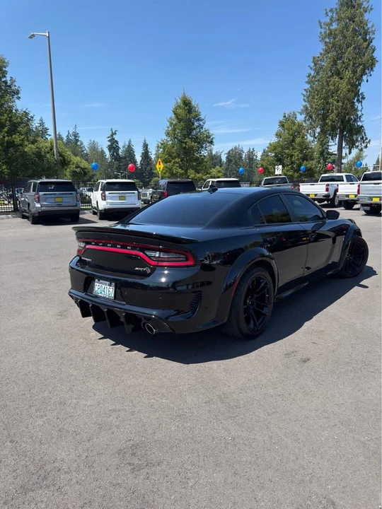 2022 Dodge Charger SRT Hellcat 7th Gen - Image 8 of 17