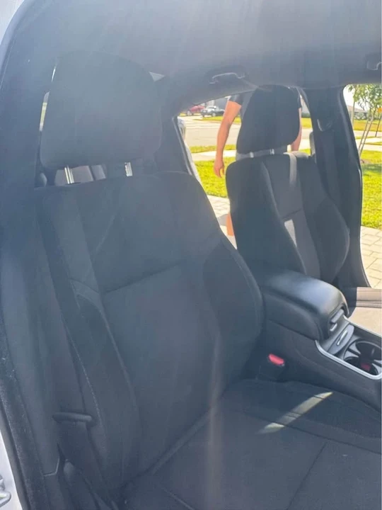 2022 Dodge Charger 8th Gen - Image 9 of 10