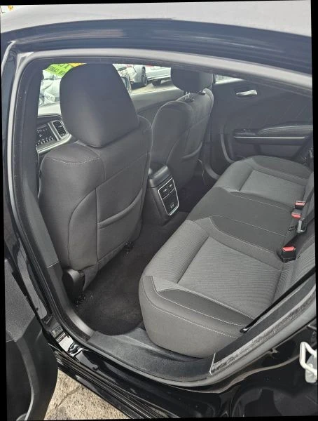 2022 Dodge Charger 8th Gen - Image 8 of 12