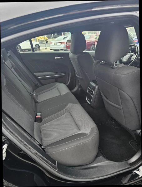 2022 Dodge Charger 8th Gen - Image 10 of 12