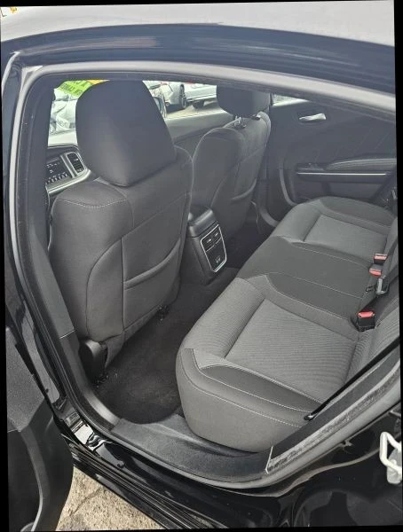 2022 Dodge Charger 8th Gen - Image 8 of 12
