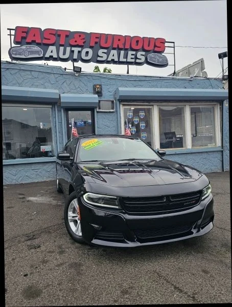 2022 Dodge Charger 8th Gen - Image 5 of 12