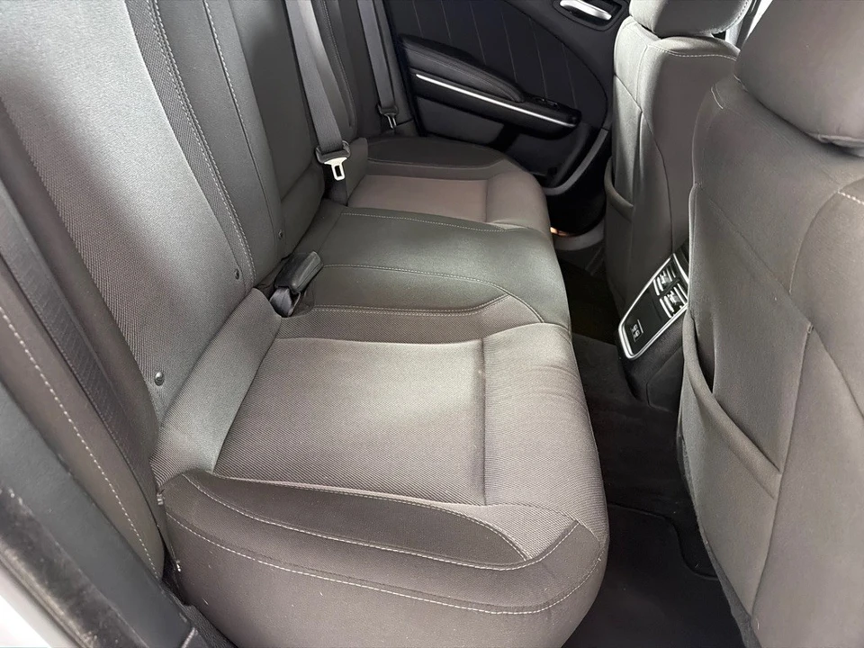 2022 Dodge Charger 7th Gen - Image 19 of 24