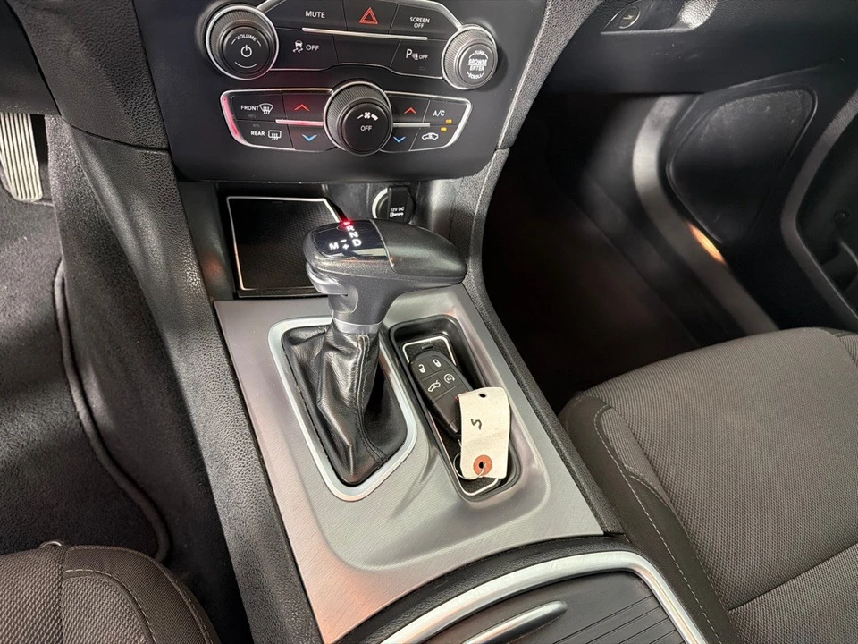 2022 Dodge Charger 7th Gen - Image 16 of 24