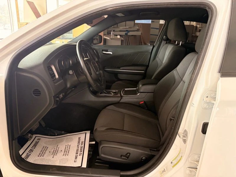 2022 Dodge Charger 8th Gen - Image 11 of 12