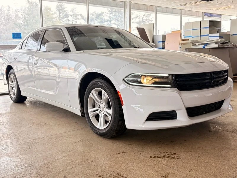 2022 Dodge Charger 8th Gen - Image 6 of 12
