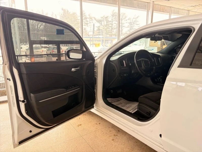 2022 Dodge Charger 7th Gen - Image 10 of 12