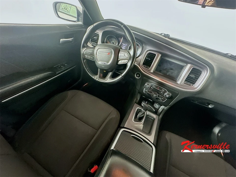 2022 Dodge Charger 7th Gen - Image 9 of 12
