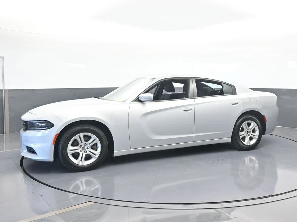 2022 Dodge Charger 8th Gen - Image 2 of 12