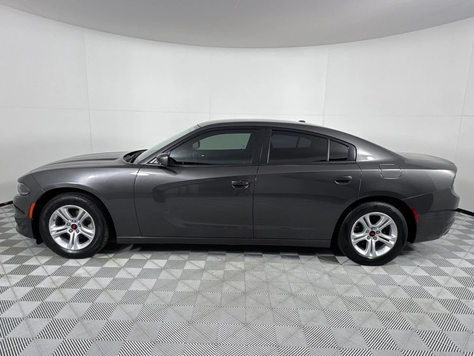 2022 Dodge Charger 8th Gen - Image 7 of 12