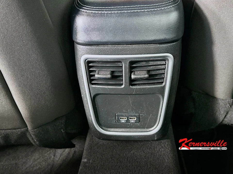 2022 Dodge Charger 7th Gen - Image 21 of 24