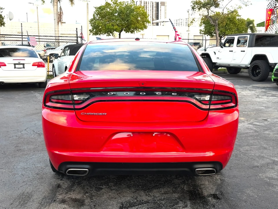 2022 Dodge Charger 7th Gen - Image 18 of 21