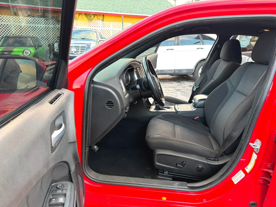 2022 Dodge Charger 7th Gen - Image 23 of 31