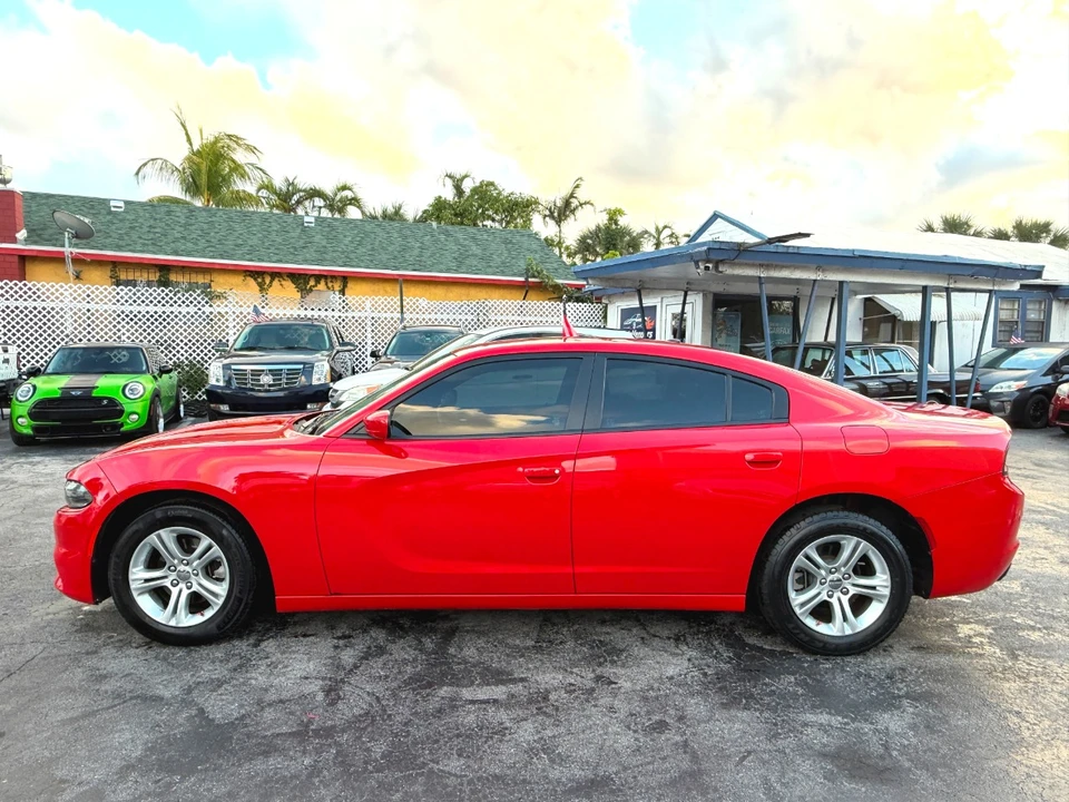 2022 Dodge Charger 7th Gen - Image 15 of 21