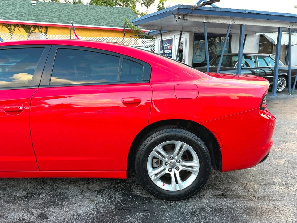 2022 Dodge Charger 7th Gen - Image 11 of 12