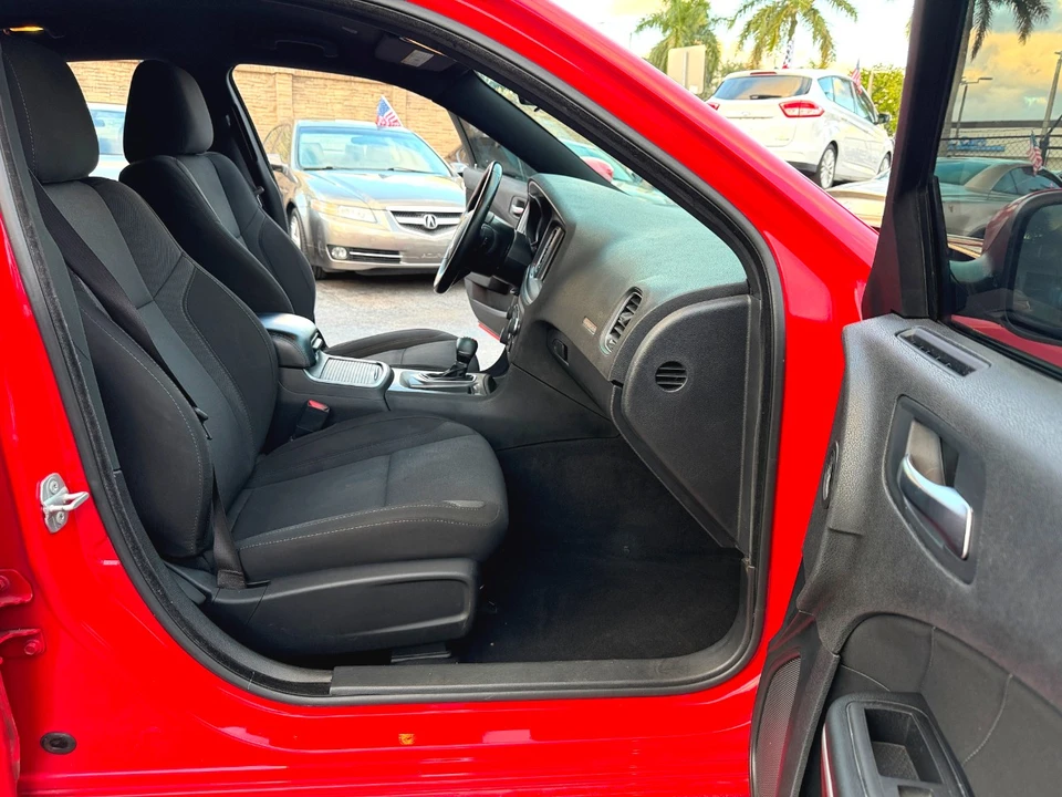 2022 Dodge Charger 7th Gen - Image 31 of 31