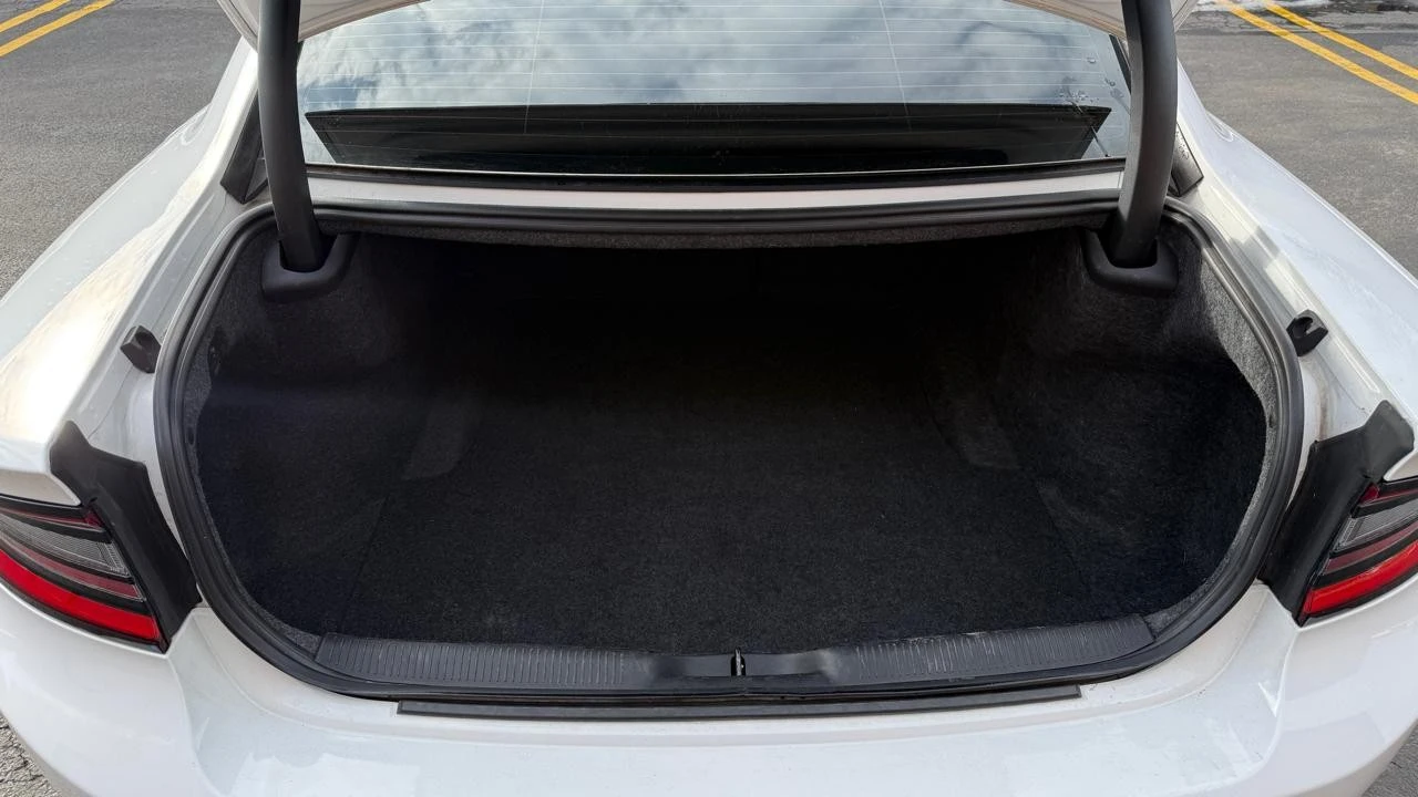 2022 Dodge Charger 7th Gen - Image 21 of 21