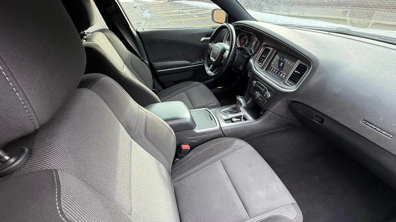 2022 Dodge Charger 7th Gen - Image 9 of 21