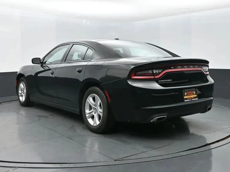 2022 Dodge Charger 7th Gen - Image 9 of 12