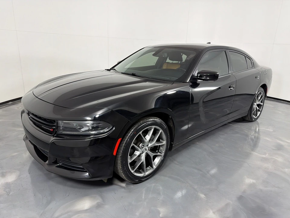 2022 Dodge Charger 7th Gen - Image 9 of 25