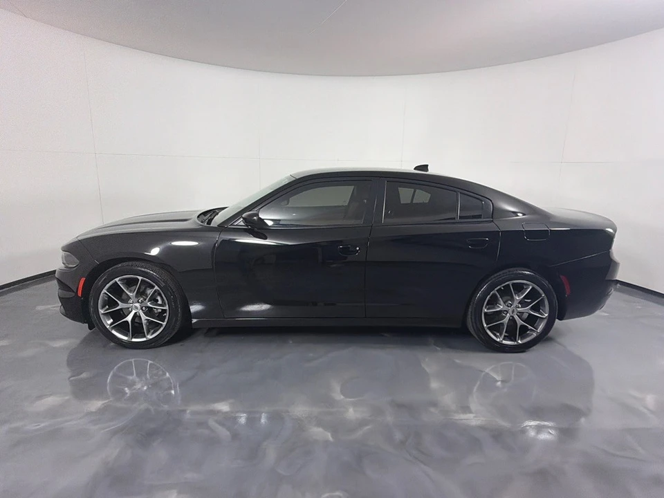 2022 Dodge Charger 7th Gen - Image 8 of 25