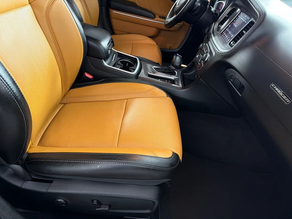 2022 Dodge Charger 7th Gen - Image 22 of 25