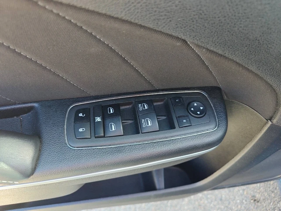 2022 Dodge Charger 7th Gen - Image 16 of 21